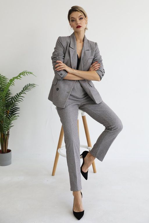 Жакет двубортный