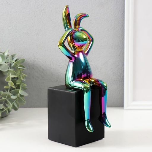 Фигурка керамика Кролик держит ушки, зелёный хамелеон 7.8?10?27 см