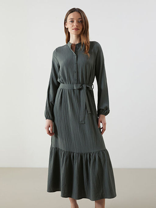 Hakim Yaka Dokulu Elbise