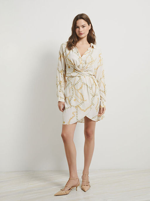 G?mlek Yaka Desenli Elbise