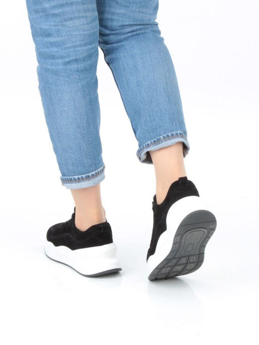 05-A504-1 BLACK Кроссовки женские (натуральная замша)