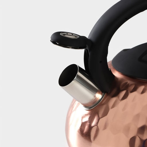 Чайник стали Magistro Glow, 3 л, индукция, ручка soft-touch, со свистком, нержавеющая сталь, цвет бронзовый