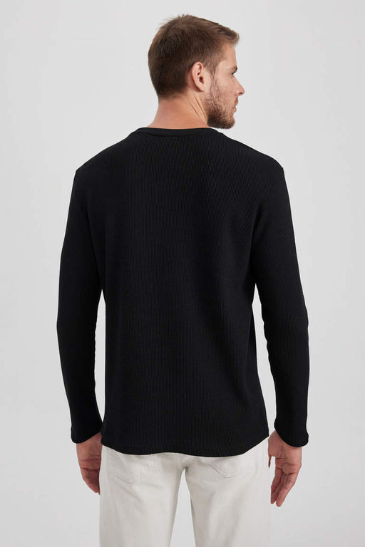 Базовая футболка узкого кроя с круглым вырезом и длинными рукавами - Defacto фото 5