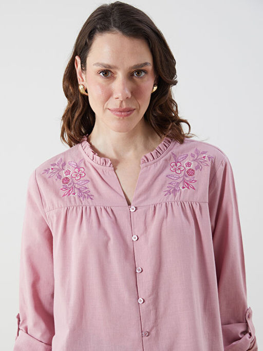 Ka??k Yaka ?i?ek Nak??l? Kad?n G?mlek