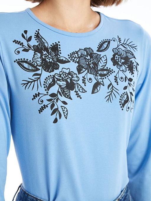 Bisiklet Yaka ?i?ekli Kad?n Ti??rt