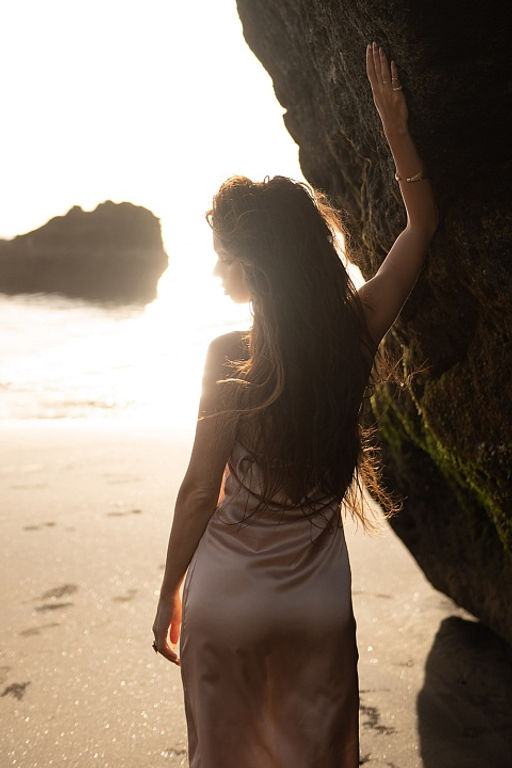 7146 платье-комбинация миди бежевое