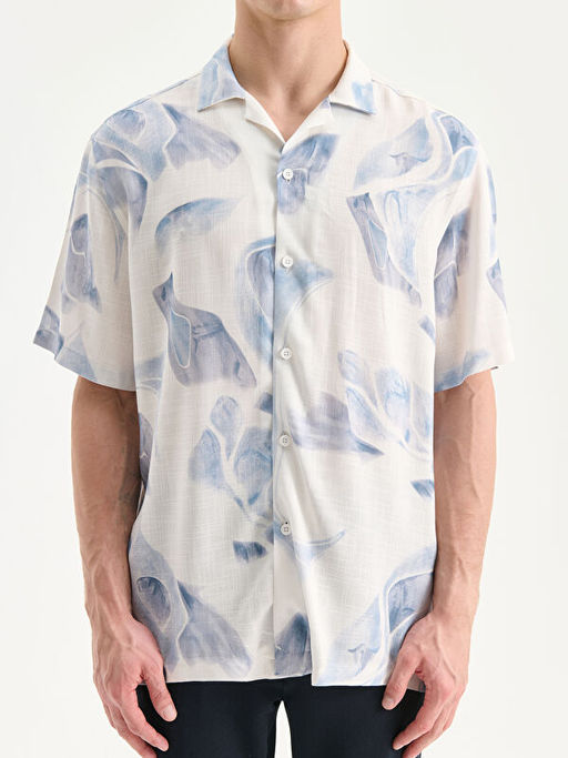 Regular Fit K?sa Kollu Desenli Viskon Erkek G?mlek