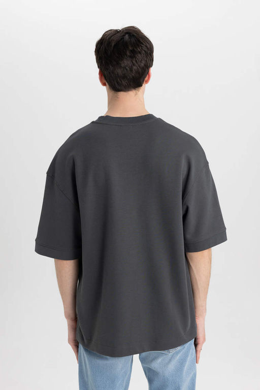 Свободная футболка из плотной ткани с круглым вырезом и короткими рукавами с принтом - Defacto фото 6