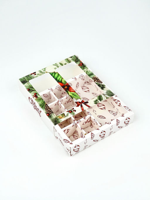 Цена за 5 шт. Коробка под 8 конфет и шоколад, с окном «Новогодние подарки», 17.7×17.8×3.8 см