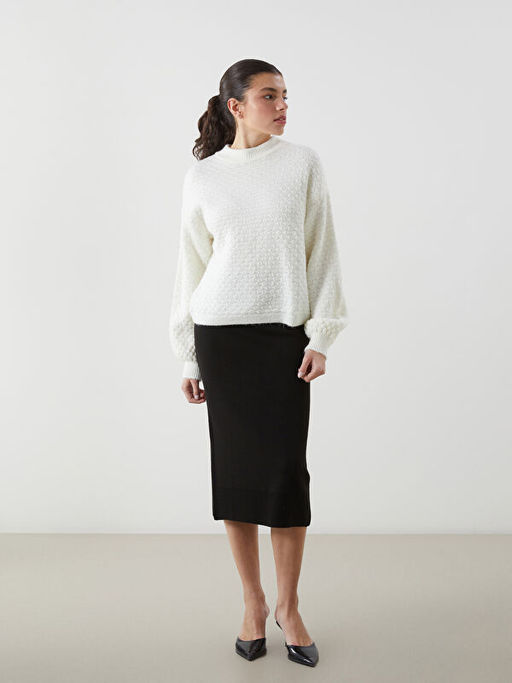 Bisiklet Yaka Kendinden Desenli Kad?n Triko Kazak