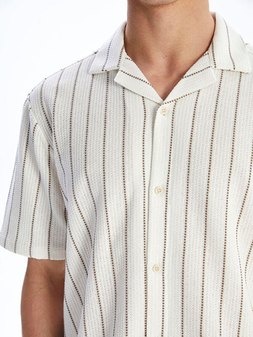 Regular Fit Resort Yaka ?izgili Arm?rl? Erkek G?mlek