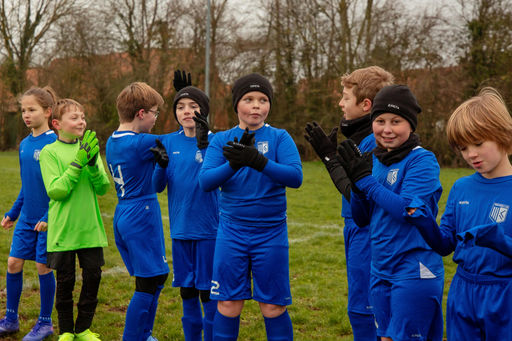 Футбольные шорты детские синие 100 Kipsta