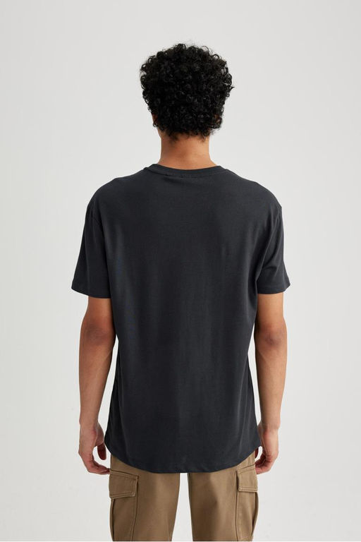 Футболка обычного кроя с круглым вырезом и короткими рукавами только с логотипом Marvel - Defacto фото 9