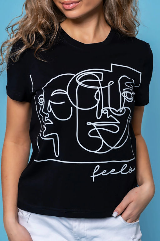 Футболка женская, цвет черный