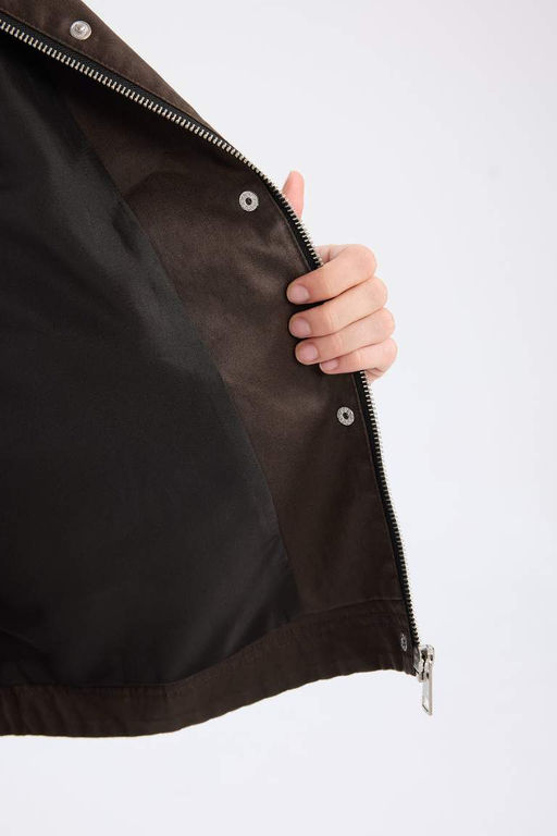 Классический покрой, воротник-поло, карманы на кнопках, вощеная бархатная сезонная тонкая куртка, пальто - Defacto фото 9