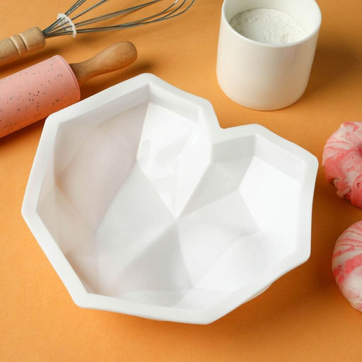 УЦЕНКА Форма для муссовых десертов и выпечки KONFINETTA Геометрия любви, 21.5?20?6 см, цвет белый