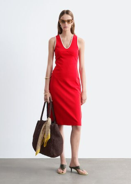 Vestido midi con escote en U
