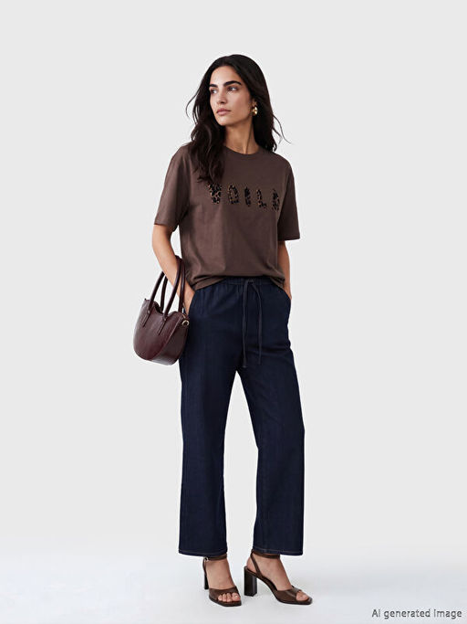 Bisiklet Yaka Bask?l? Oversize Kad?n Ti??rt