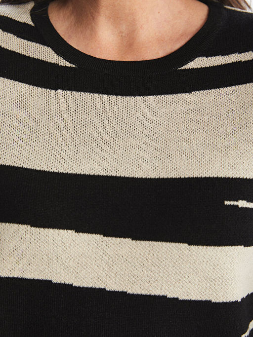 Bisiklet Yaka Desenli Uzun Kollu Kad?n Triko Kazak