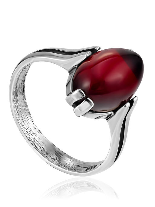 Стильное кольцо с тёмно-красным янтарём Сангрил