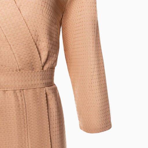 Халат вафельный женский Экономь и Я рукав 3/4, размер 50-52, бежевый, 100% хлопок, 200 г/м²