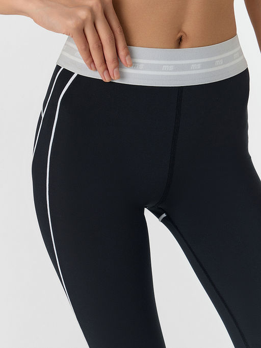 Легинсы спортивные женские черные