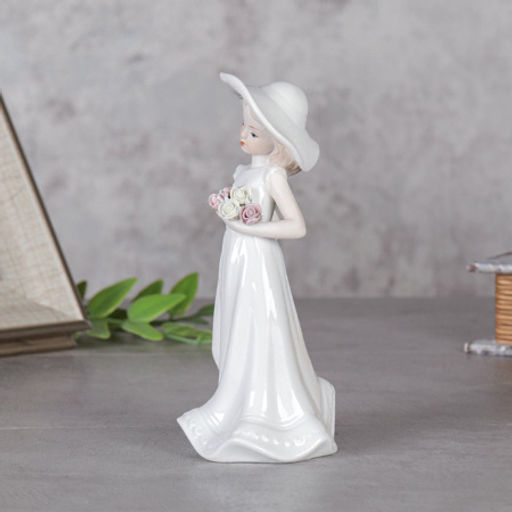 Статуэтка Девушка с цветами / HP3213 /уп 60/ - Галеонтрейд фото 2