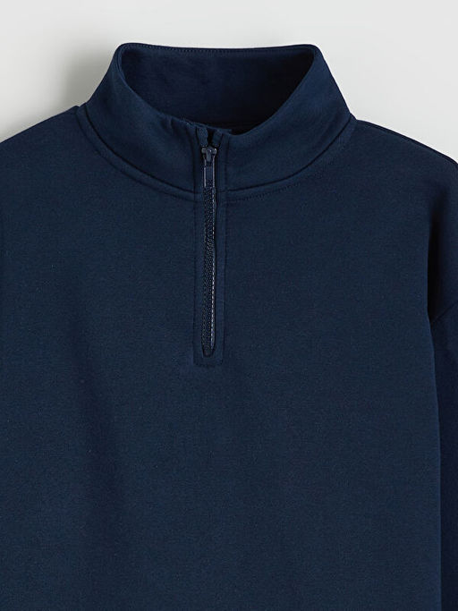 Dik Yaka Erkek ?ocuk Kal?n Sweatshirt