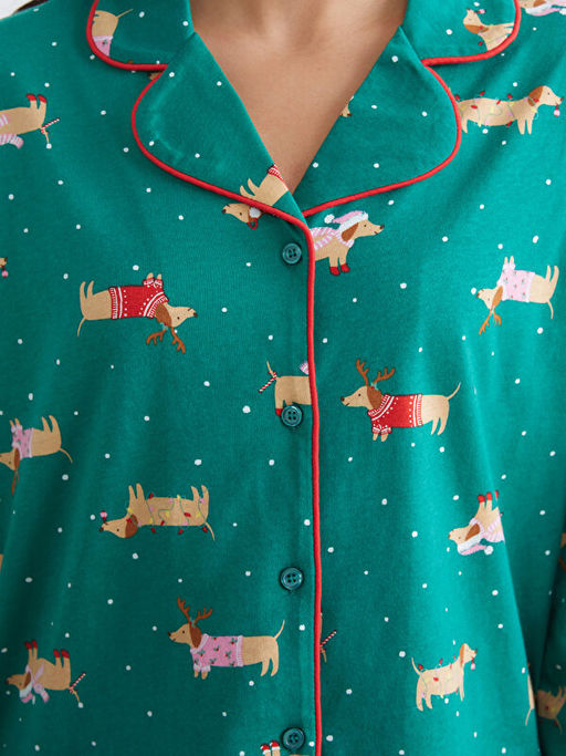 G?mlek Yaka Y?lba?? Temal? Kad?n Pijama Tak?m