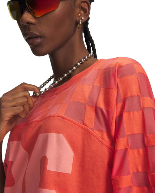 Футболка женская