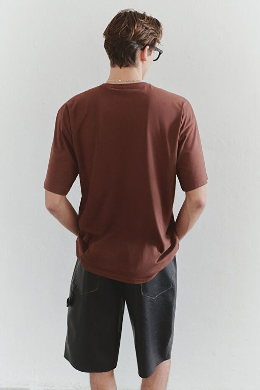 Kiremit Oversize/Geni_ Kesim Cep Detayl_ Tok Kuma_ %100 Pamuk T-shirt TMNSS25TS00068 - Trendyolmilla фото 2