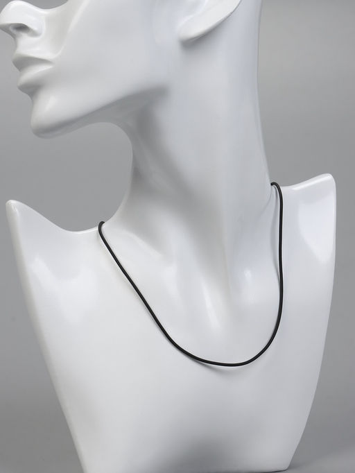 Цена за 10 шт. Шнурок каучуковый, неполый, 55 см, d=1.5 мм, чёрный в серебре