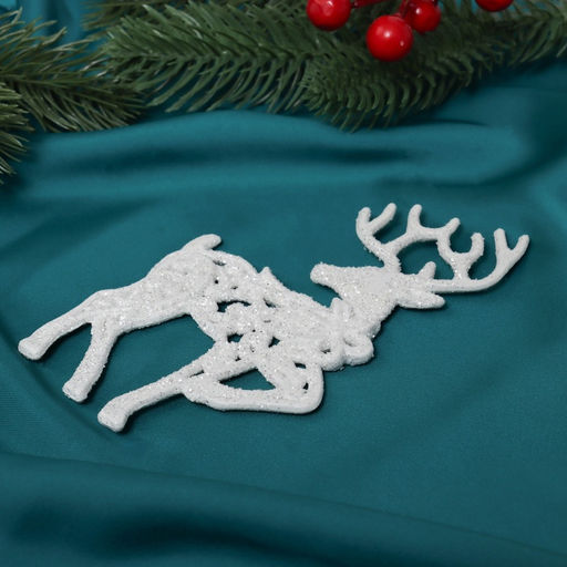 Цена за 2 шт. Ёлочные игрушки 3 шт. Зимнее волшебство. Белый олень резной пластик, 813 см фото 3