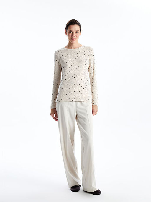 Bisiklet Yaka Puantiyeli Kad?n Ti??rt