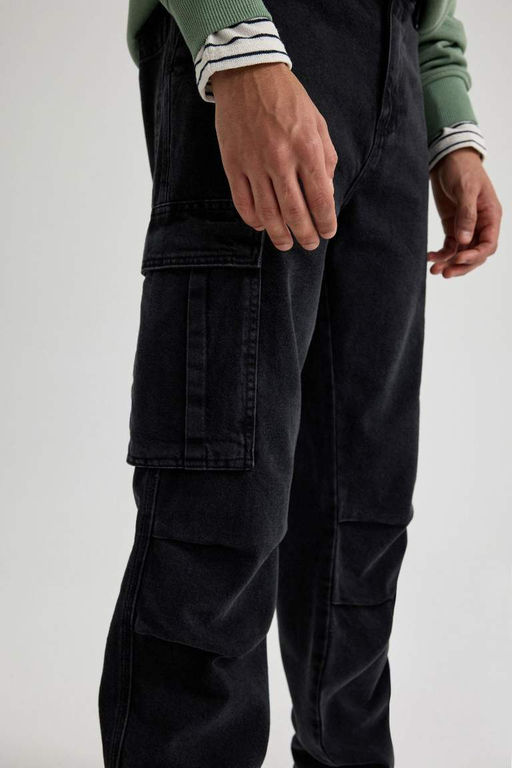 Джинсовые брюки с нормальной талией, комфортной посадкой и нормальным кроем, с карманом-карго - Defacto фото 4