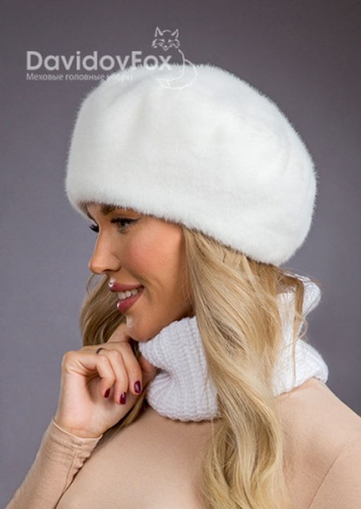 Шапка Берет экомех белый