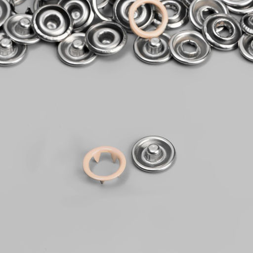 Цена за 200 шт. Кнопка рубашечная, открытая, d=9.5 мм, бежевая