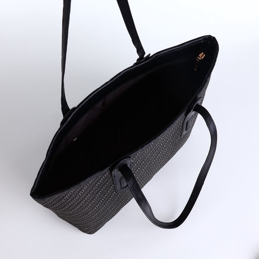 Сумка женская тоут на молнии, 30×11×25 см, чёрная