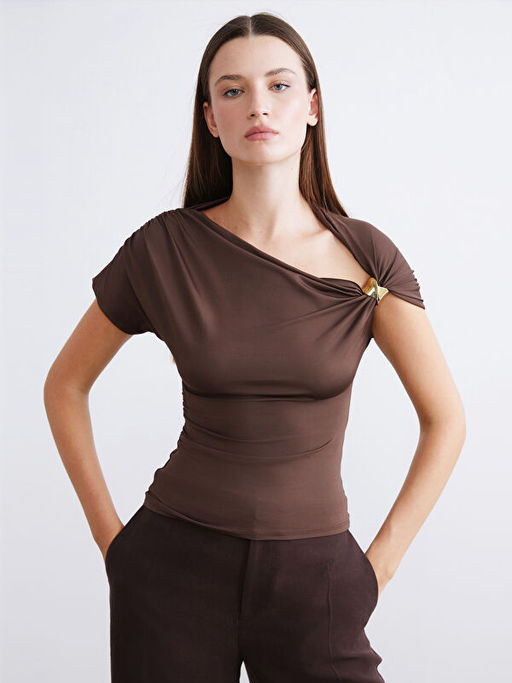 Tek Omuz B?zg?l? Bluz