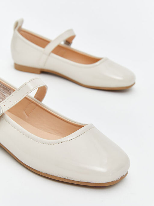 Parlak G?r?n?ml? K?z ?ocuk Babet