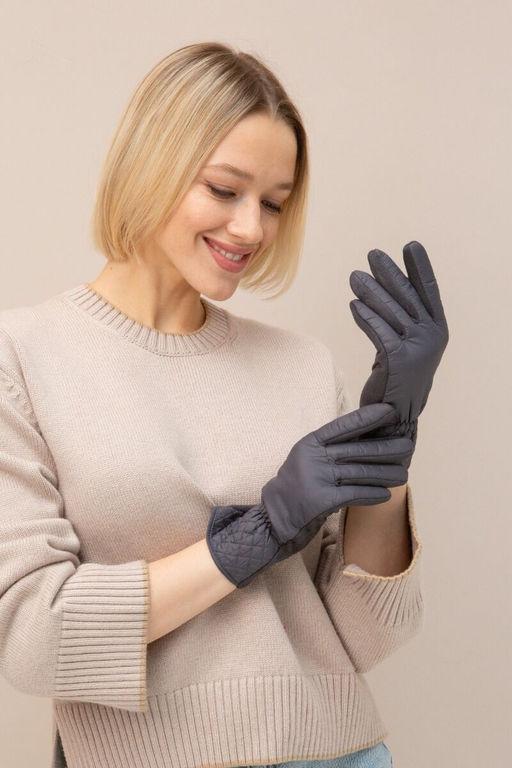 Перчатки из полиэстера серого цвета