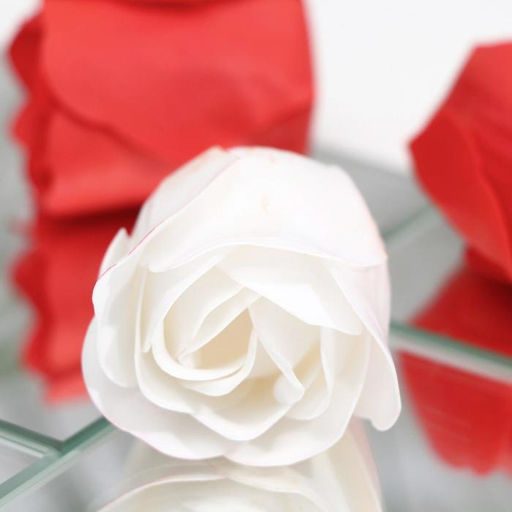 Мыльные розы, белые и красные, набор 6 шт. - SB BEAUTY фото 3