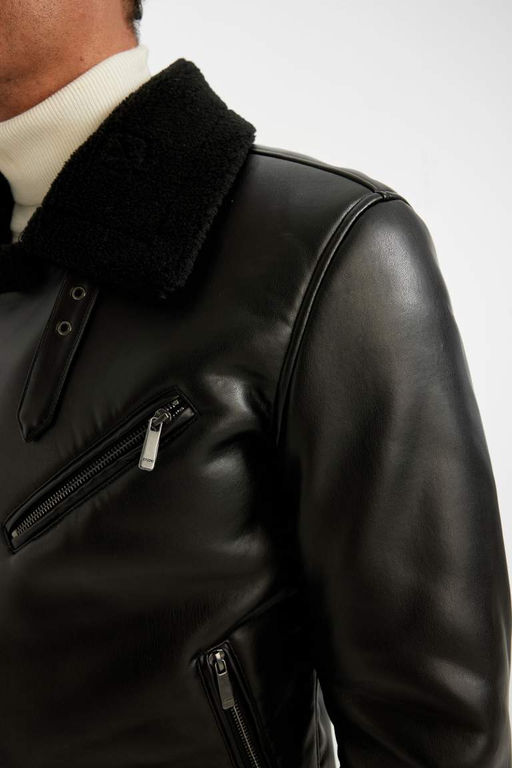 Водоотталкивающая приталенная куртка из искусственной кожи приталенного кроя на подкладке с карманами на молнии - Defacto фото 9