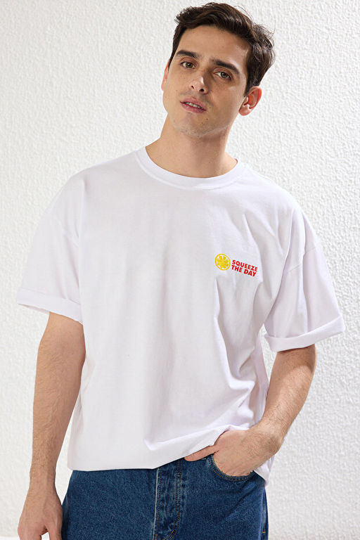 Beyaz Oversize/Geni_ Kesim Limon Bask_l_ %100 Pamuklu T-Shirt TMNSS23TS00089 - Trendyolmilla фото 2