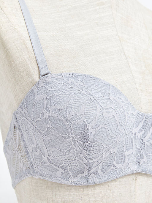 Balenli Dolgusuz Dantelli Straplez S?tyen