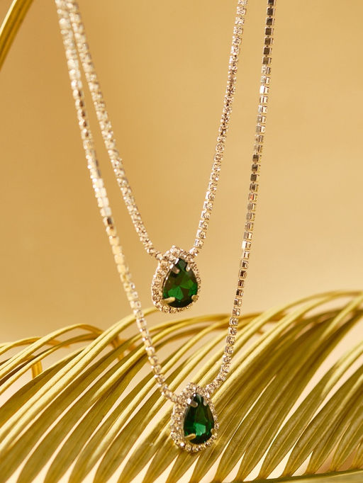 Набор 2 предмета: серьги, колье Жаклин дуэт, капля, цвет бело-изумрудный в серебре, 45 см