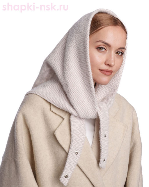 73.60/00-28 Косынка флис (127 х 67)