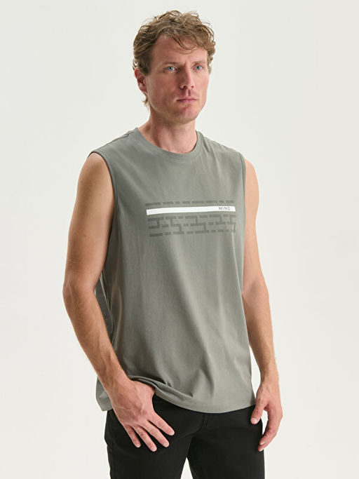 Bisiklet Yaka Bask?l? Penye Erkek Kolsuz Ti??rt