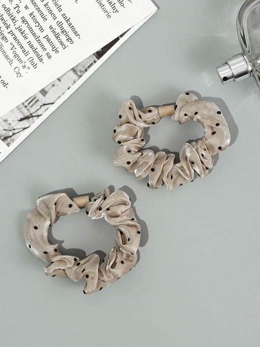 Цена за 6 шт. Резинки для волос «Летиция», набор 2 шт., 7 см, бежевые