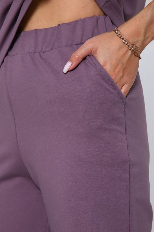 650 Костюм женский